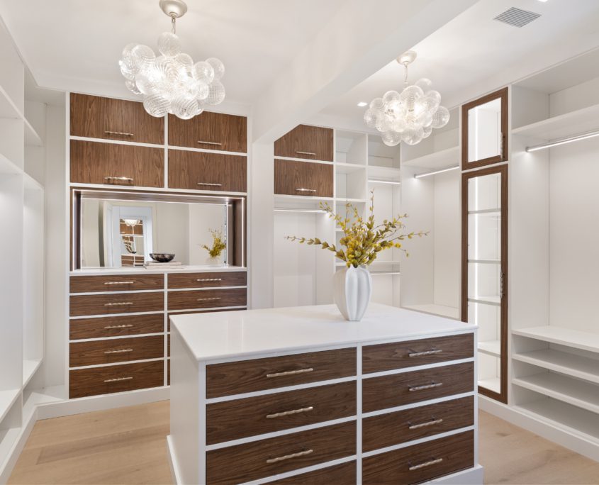 6538 Sothoron Road, McLean, Virginia 22101 - Main Primary Closet