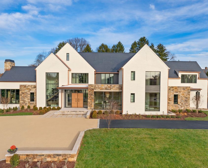 6538 Sothoron Road, McLean, Virginia 22101 - Front Elevation Daytime